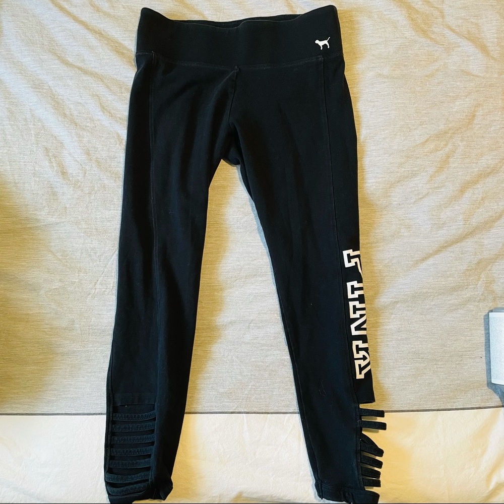PINK Black Capri Leggings Small